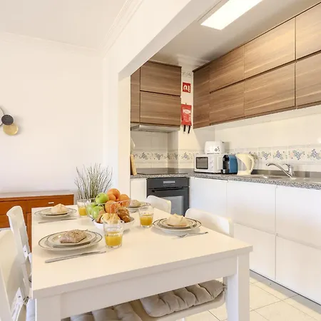 #370 1br Riamar Sea View & Daire
